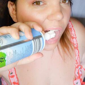 Annalusciouscurves MYM