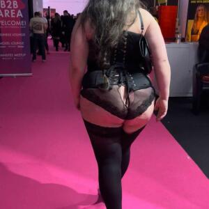 Kathiblack MYM