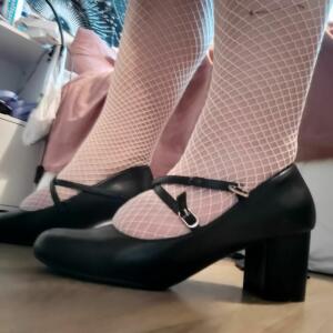 Littlecurvygirl MYM
