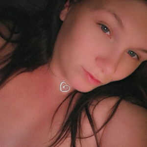Momyxboobs MYM