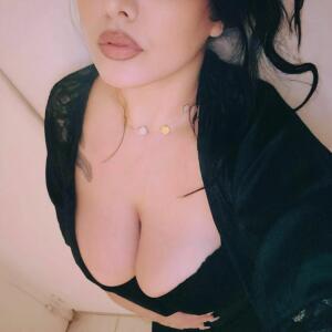 Rubycurvylove MYM