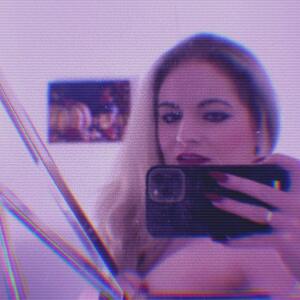Sadinstagirl_ MYM