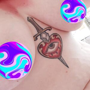 Selene_curvy_french_girl MYM