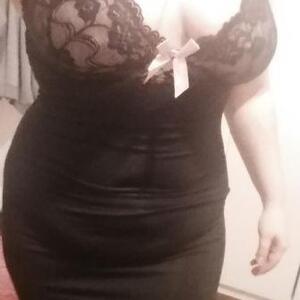 Selene_curvy_french_girl MYM